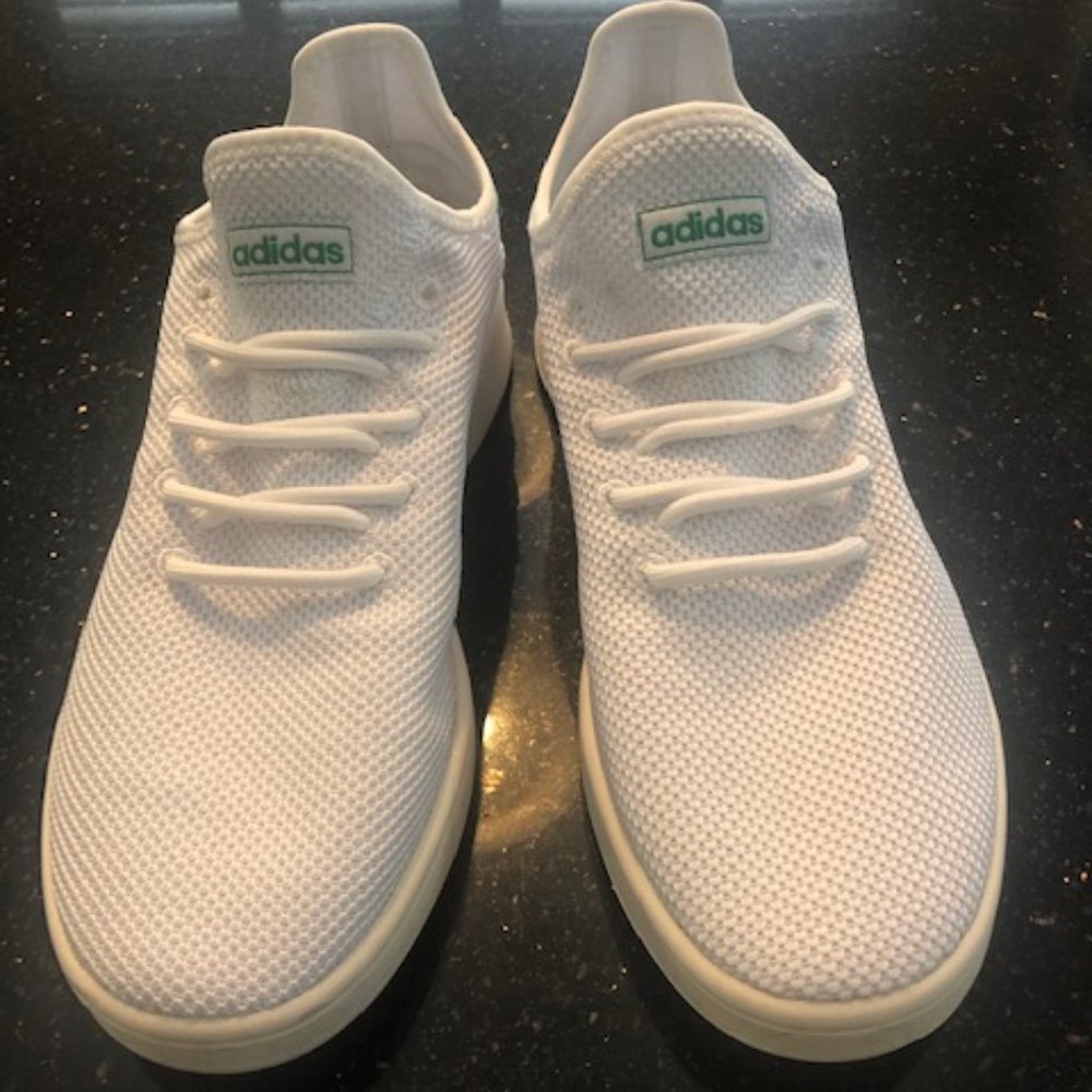 Adidas Cloudfoam white sneakers